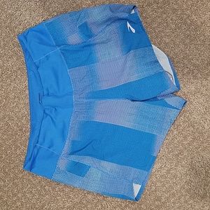 Brooks 5 inch chaser shorts